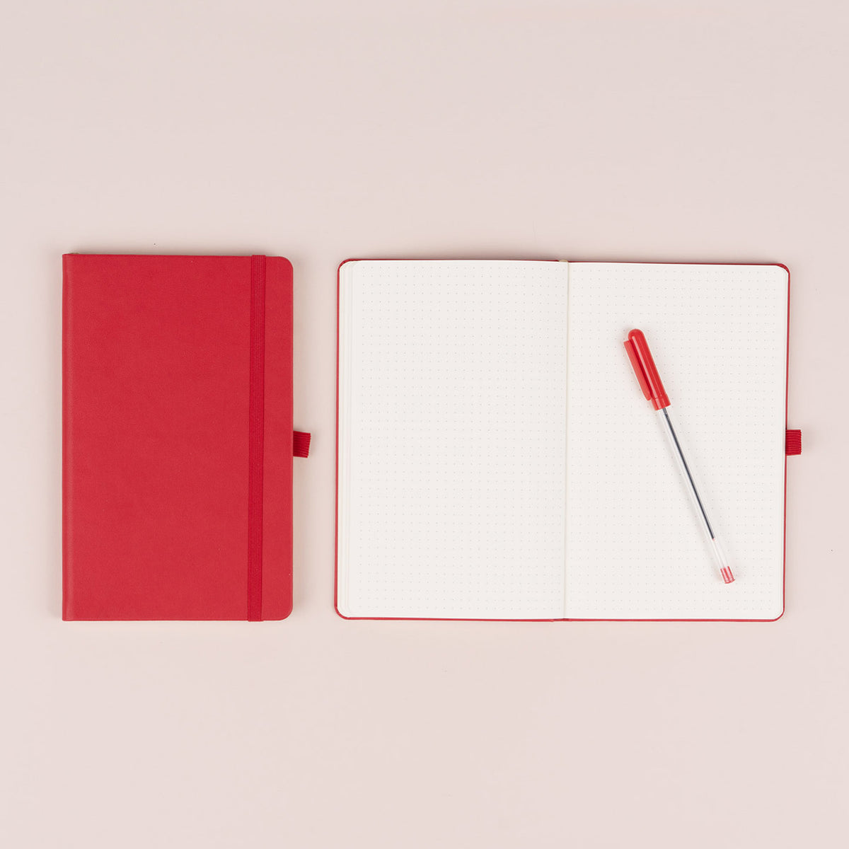 Quaderno Rosso, a puntini, 13 × 21 cm